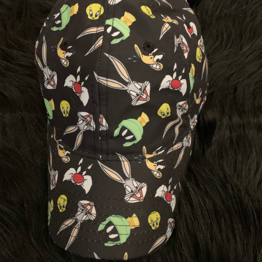 looney tunes hat